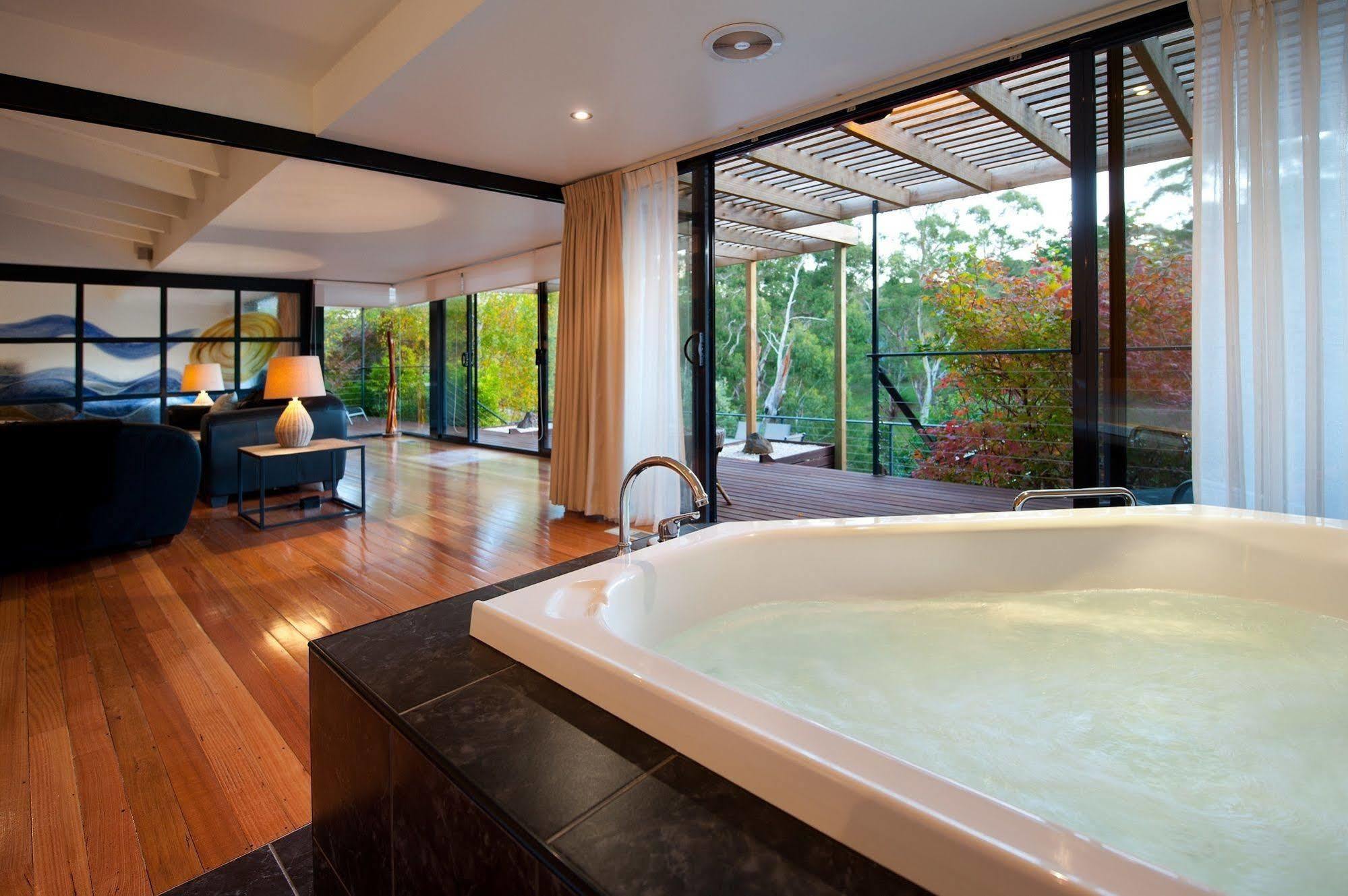 Springs Spa Villa ヘプバーン・スプリングス エクステリア 写真